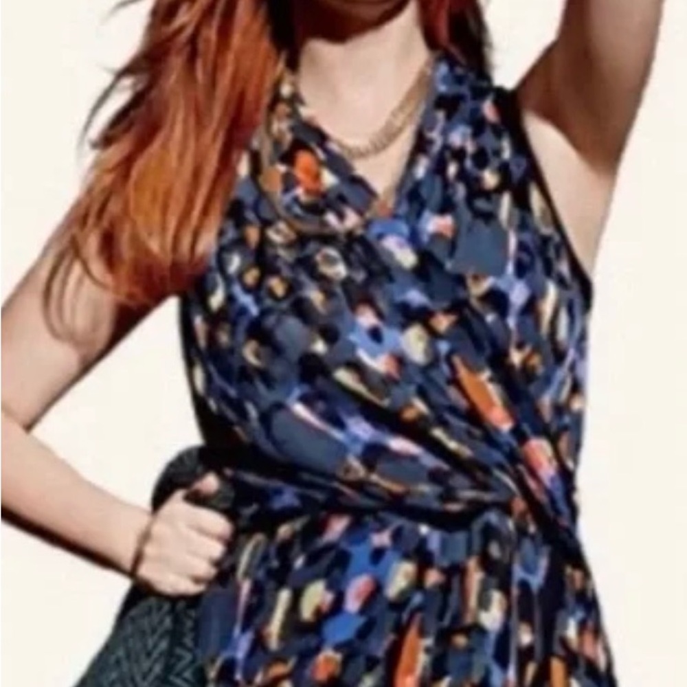 CAbi Style# 3077 Medium- Flaunt Wrap Sleeveless Patterned Blouse